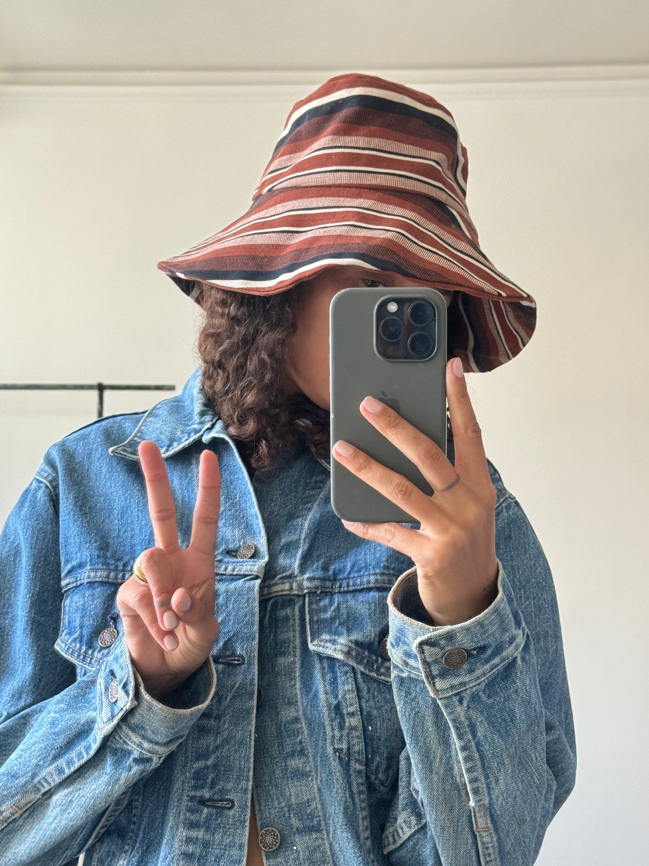 amazing striped bucket hat